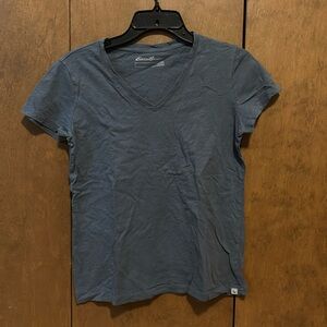 Eddie Bauer V-Neck Tee, sz. XS